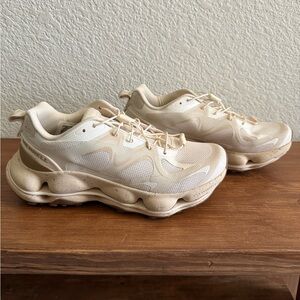 Merrell SpeedARC Matis Hiking Sneakers in Chalk/Eggshell (Women’s)